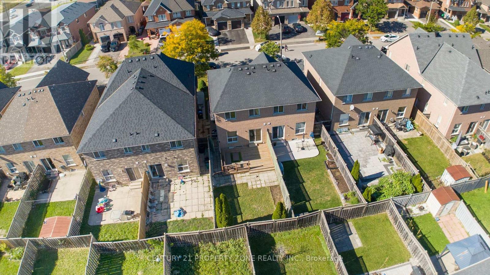 97 Cadillac Crescent, Brampton, Ontario  L7A 3B4 - Photo 5 - W13883520
