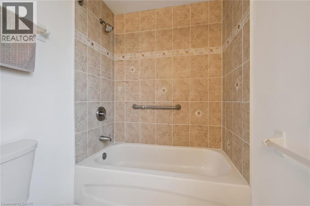 118 Ralston Place, Waterloo, Ontario  N2T 1C7 - Photo 24 - 40869754