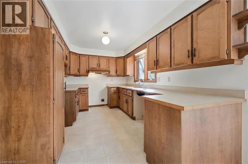 118 Ralston Place, Waterloo, Ontario  N2T 1C7 - Photo 12 - 40869754