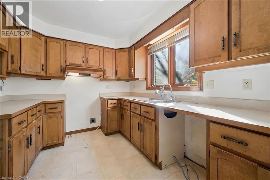 118 Ralston Place, Waterloo, Ontario  N2T 1C7 - Photo 13 - 40869754