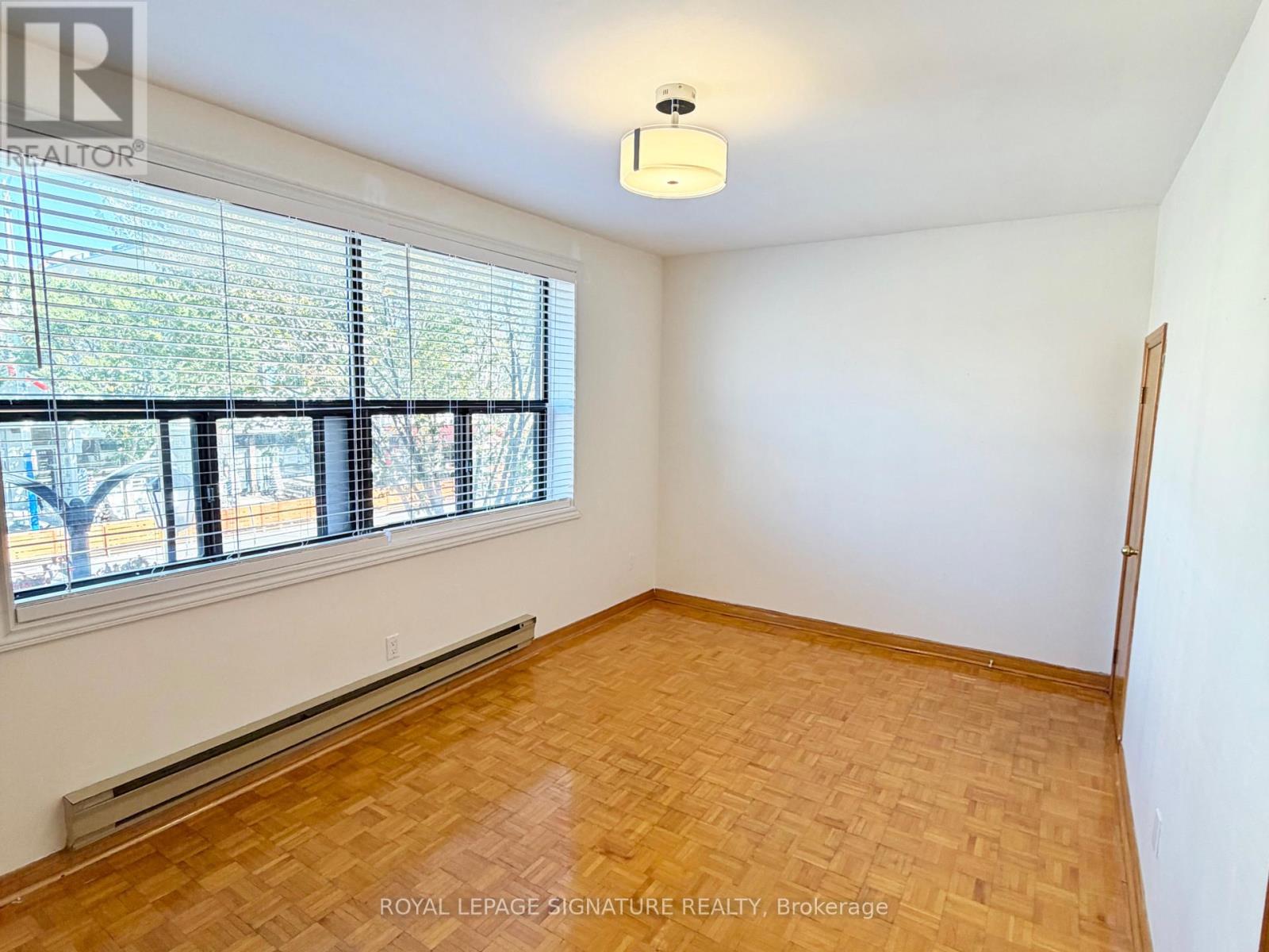 2nd Flr - 455 B Danforth Avenue, Toronto, Ontario  M4K 1P1 - Photo 5 - E13883284