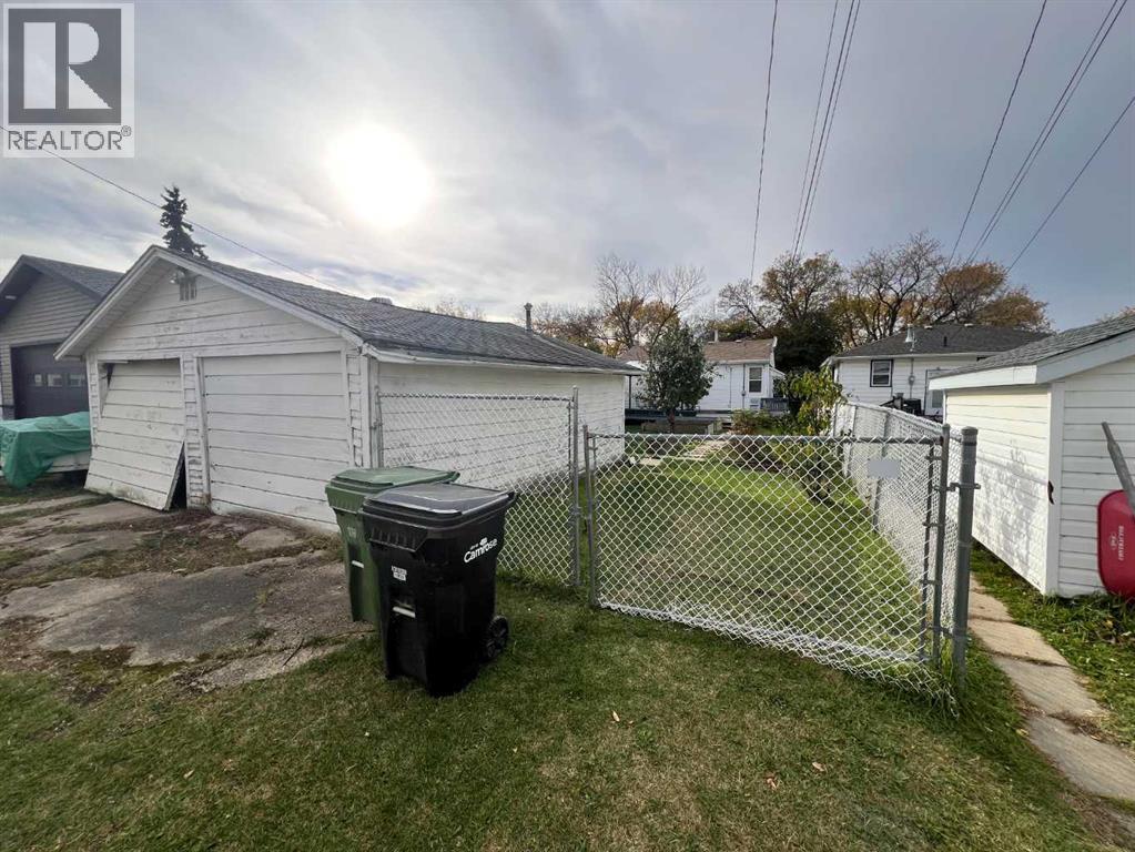 5215 54 Street, Camrose, Alberta  T4V 2A9 - Photo 19 - A2350879