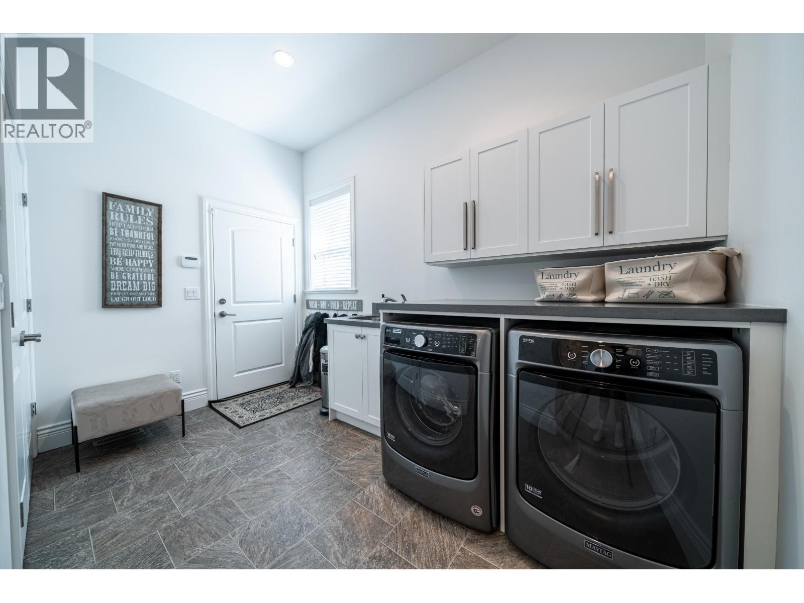 20142 123a Avenue, Maple Ridge, British Columbia  V2X 6A7 - Photo 13 - R3174210