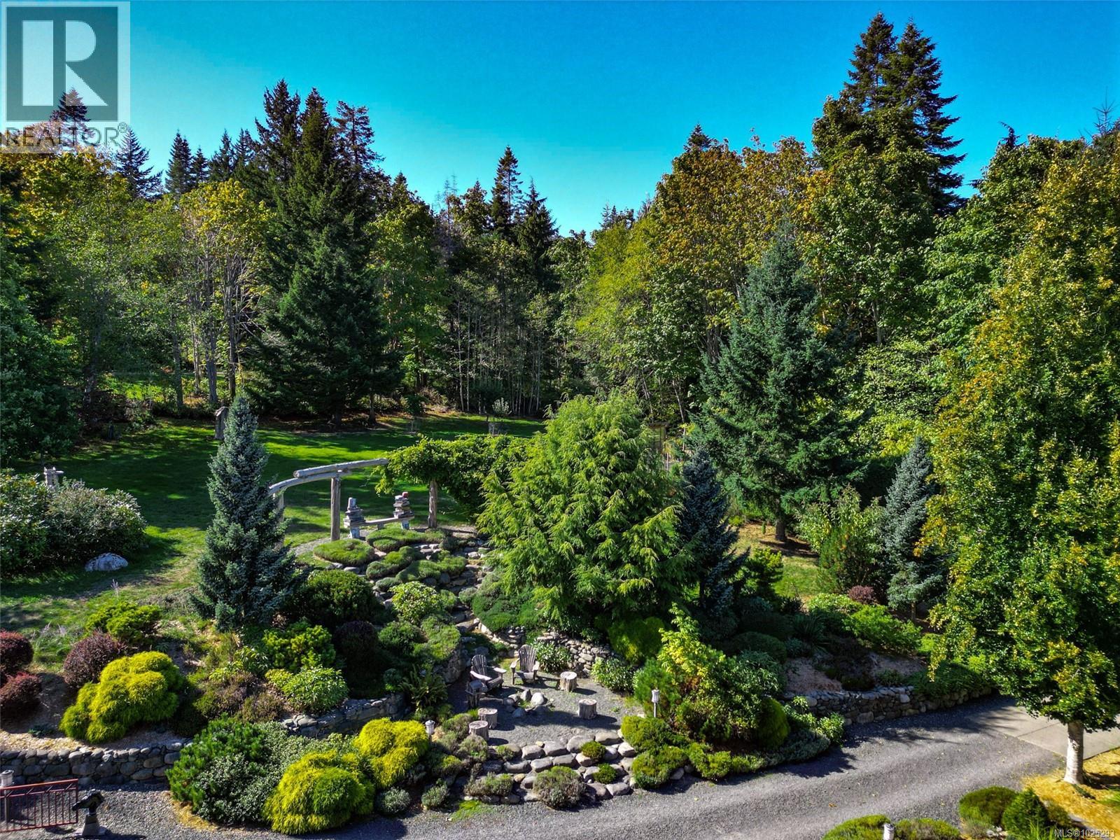6520 Eagles Dr, Courtenay, British Columbia  V9J 1V4 - Photo 45 - 1025293