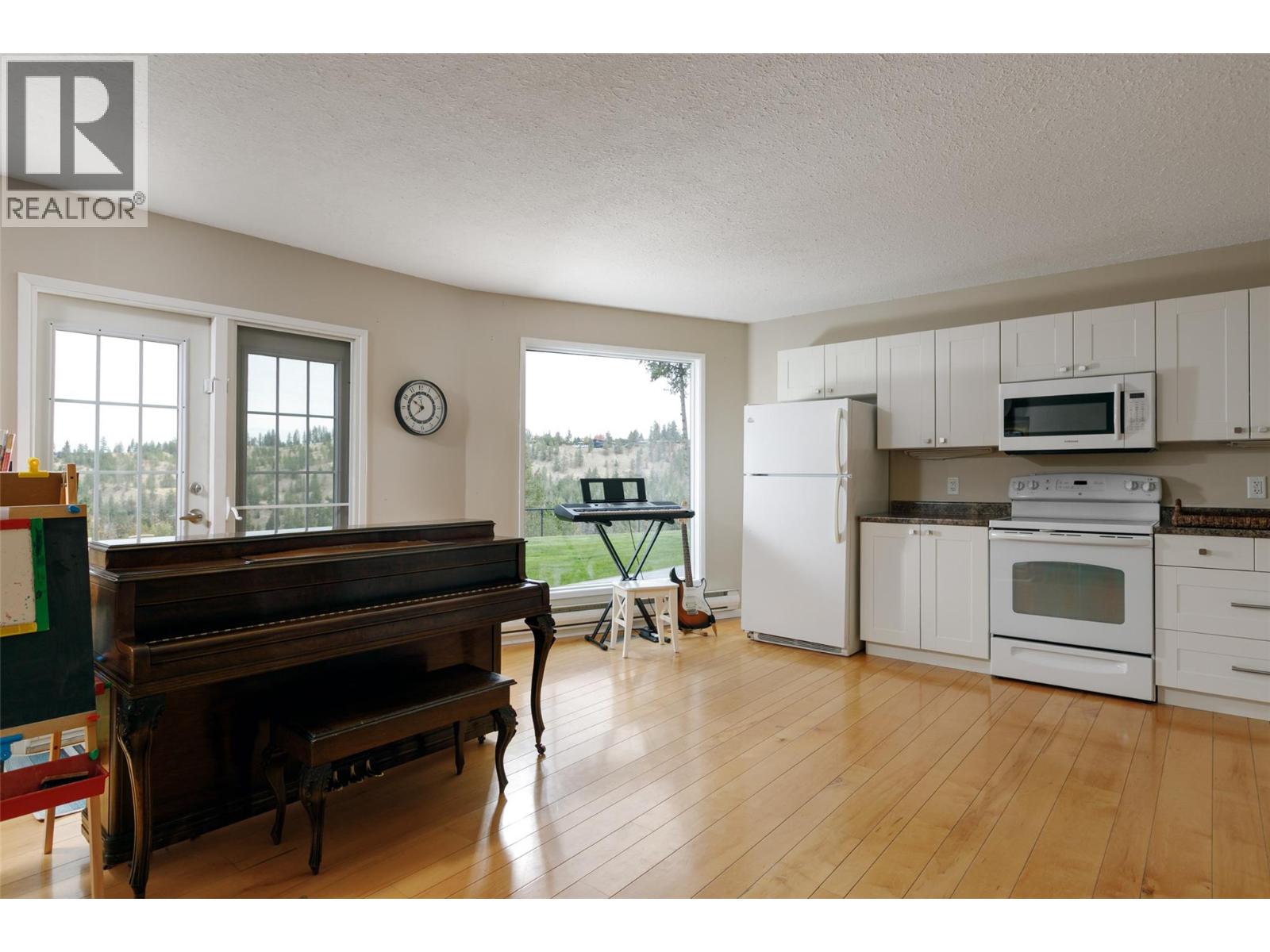 840 Steele Road, Kelowna, British Columbia  V1W 4P1 - Photo 36 - 10403354