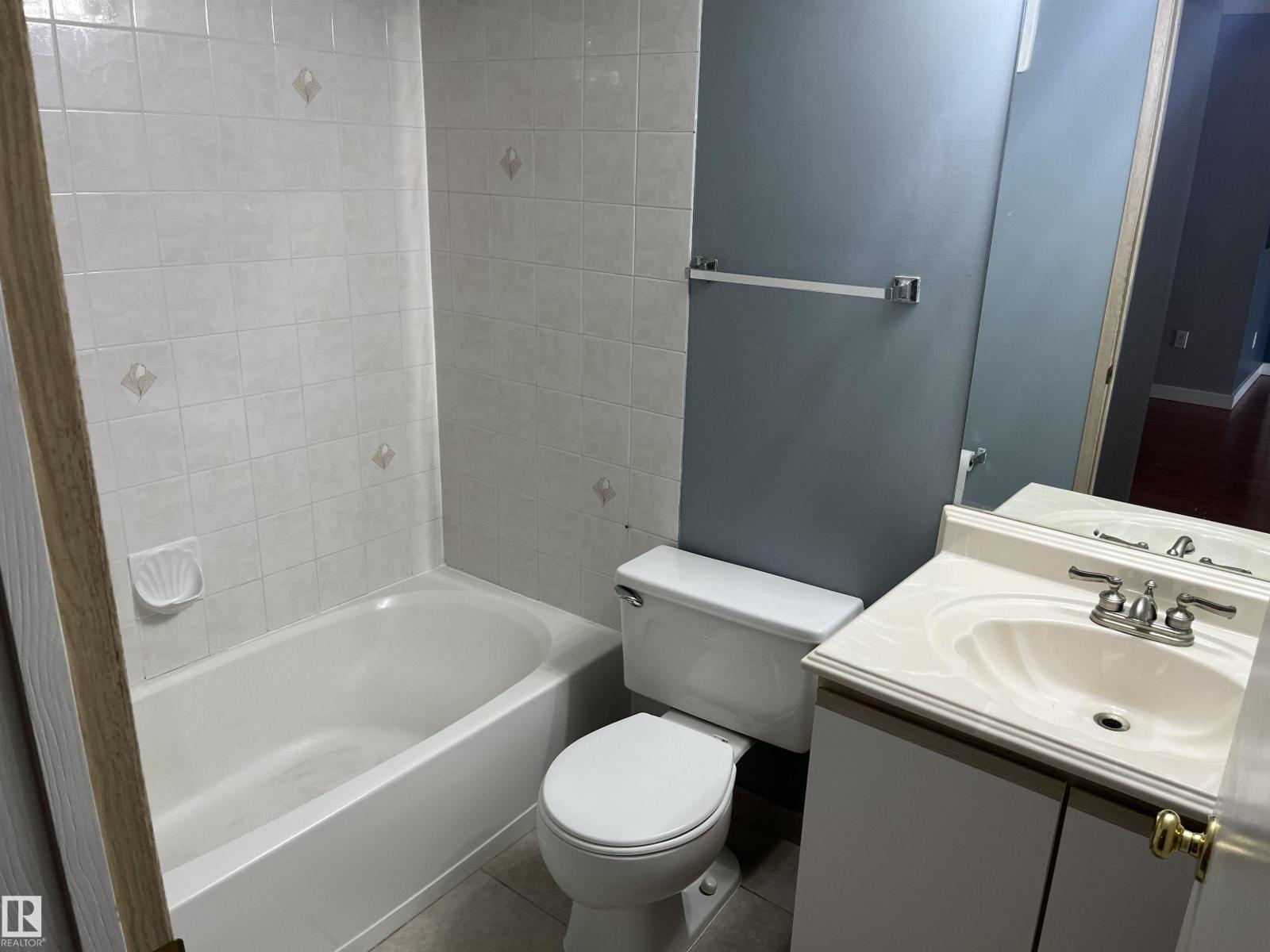 #205 5065 31 Av Nw, Edmonton, Alberta  T6L 6S5 - Photo 15 - E4500443
