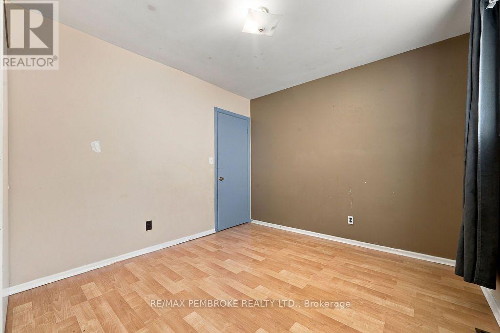 570 Moffat Street, Pembroke, Ontario  K8A 3Y1 - Photo 23 - X13883556