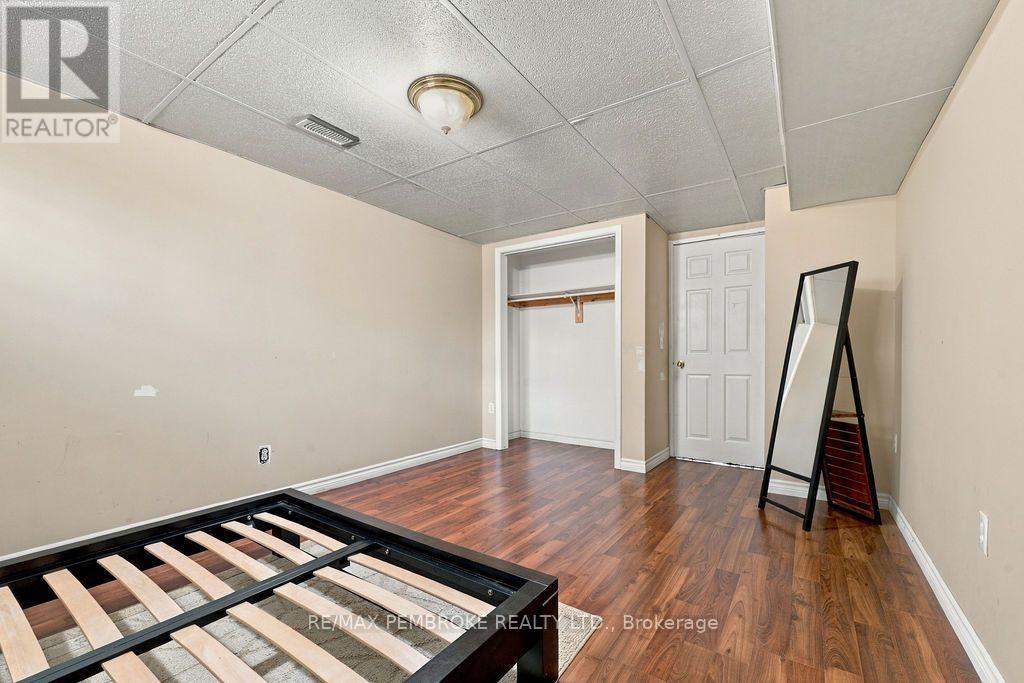 570 Moffat Street, Pembroke, Ontario  K8A 3Y1 - Photo 33 - X13883556
