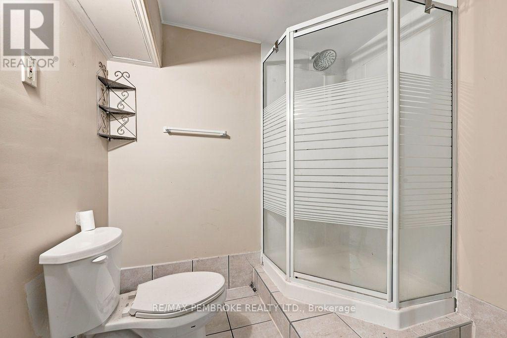 570 Moffat Street, Pembroke, Ontario  K8A 3Y1 - Photo 35 - X13883556