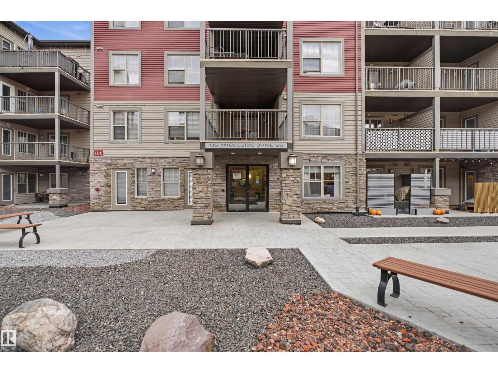 #405 105 ambleside dr SW