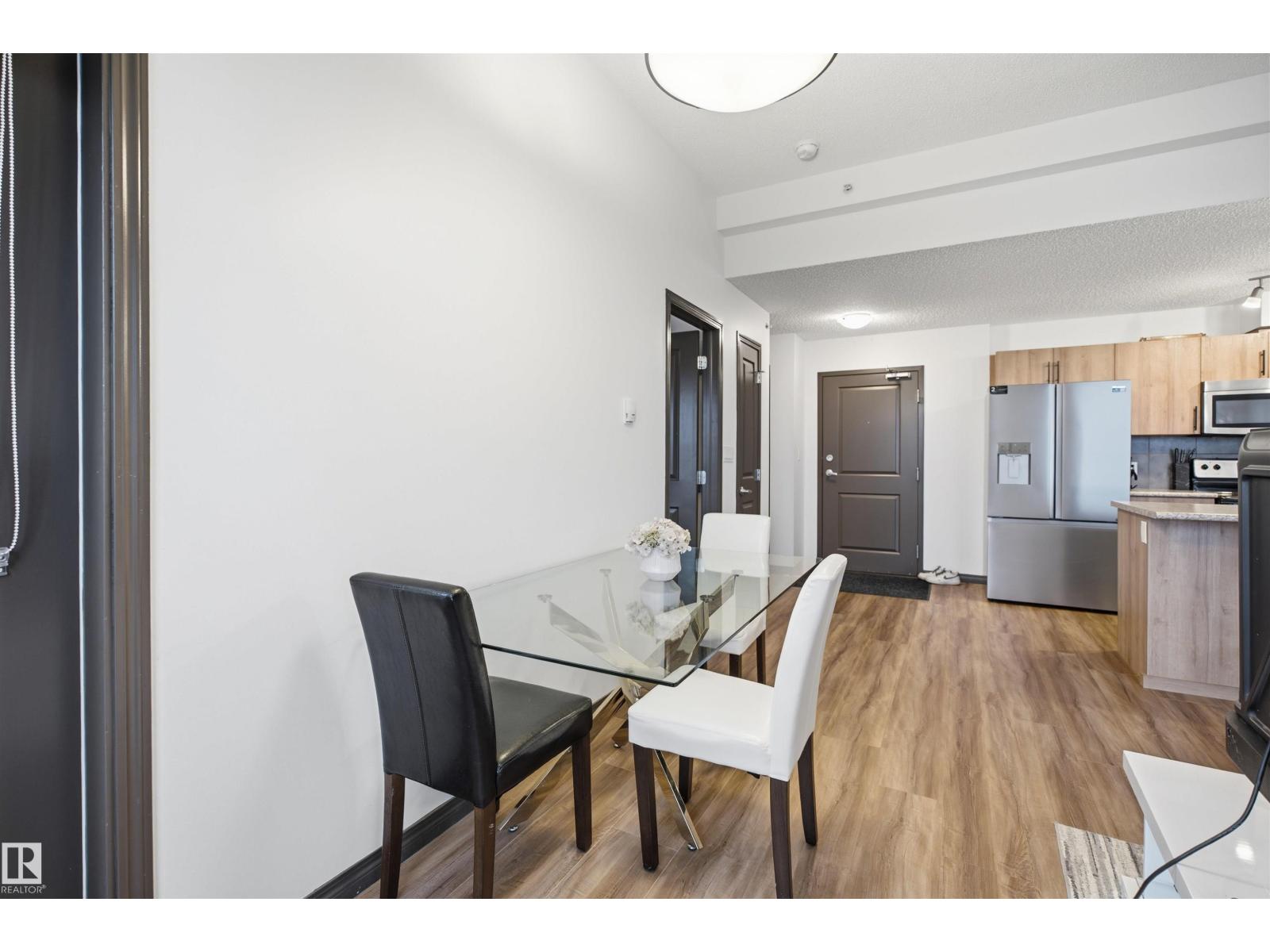 #405 105 ambleside dr SW
