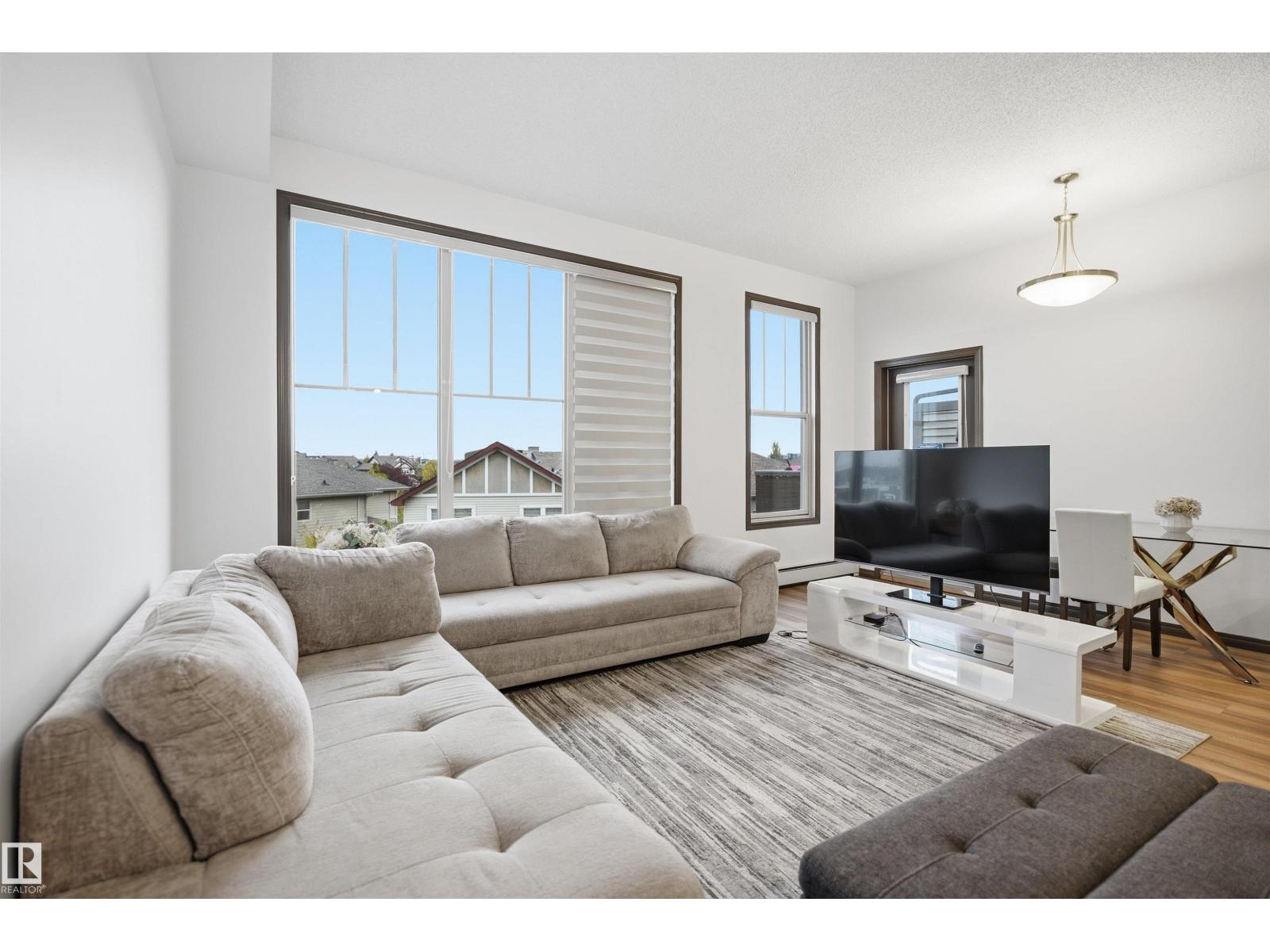 #405 105 ambleside dr SW