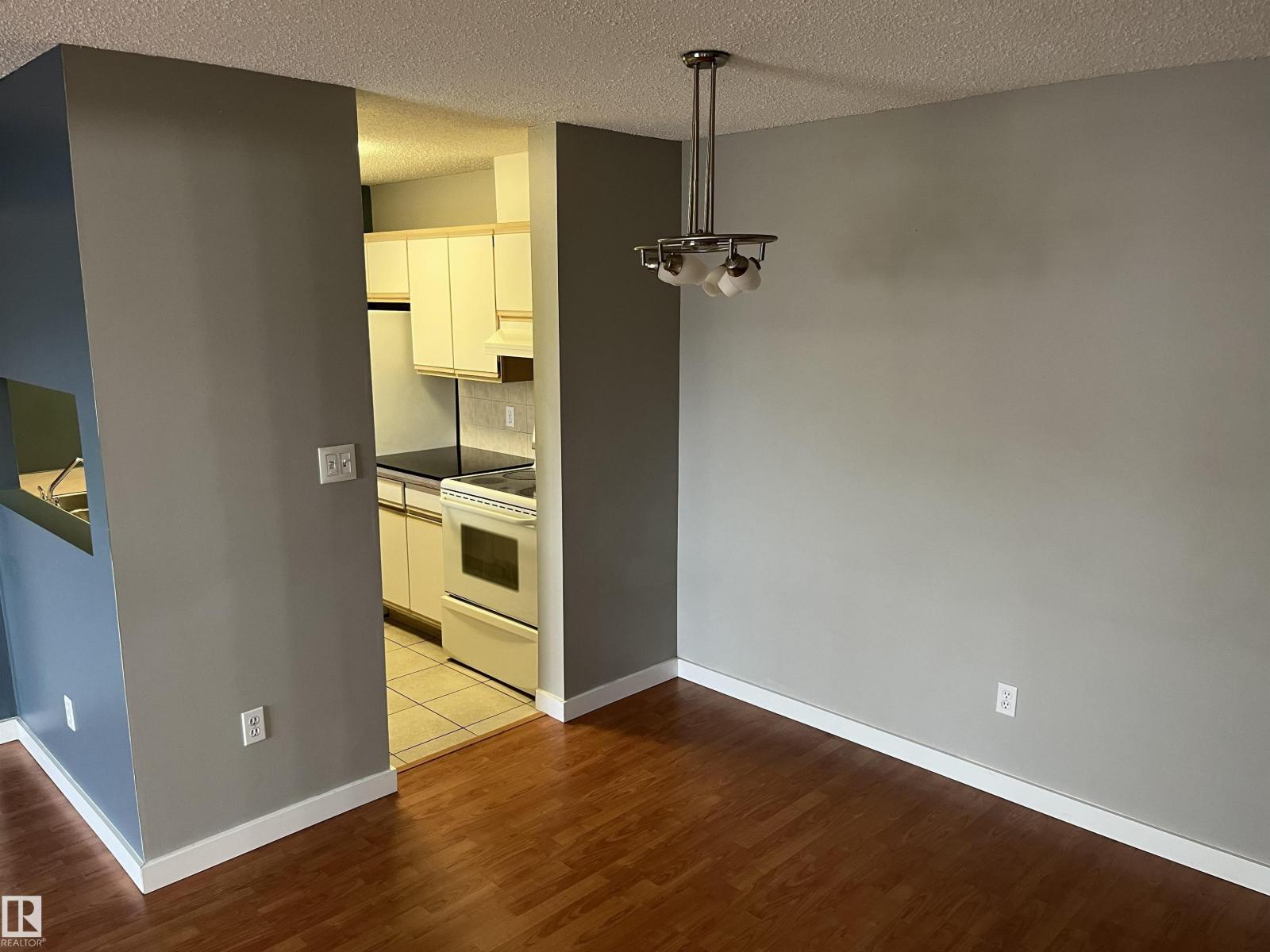 #205 5065 31 Av Nw, Edmonton, Alberta  T6L 6S5 - Photo 6 - E4500443