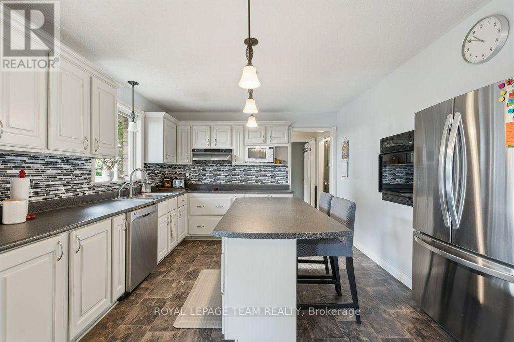 12570 County 18 Road, South Dundas, Ontario  K0C 2H0 - Photo 12 - X13883534