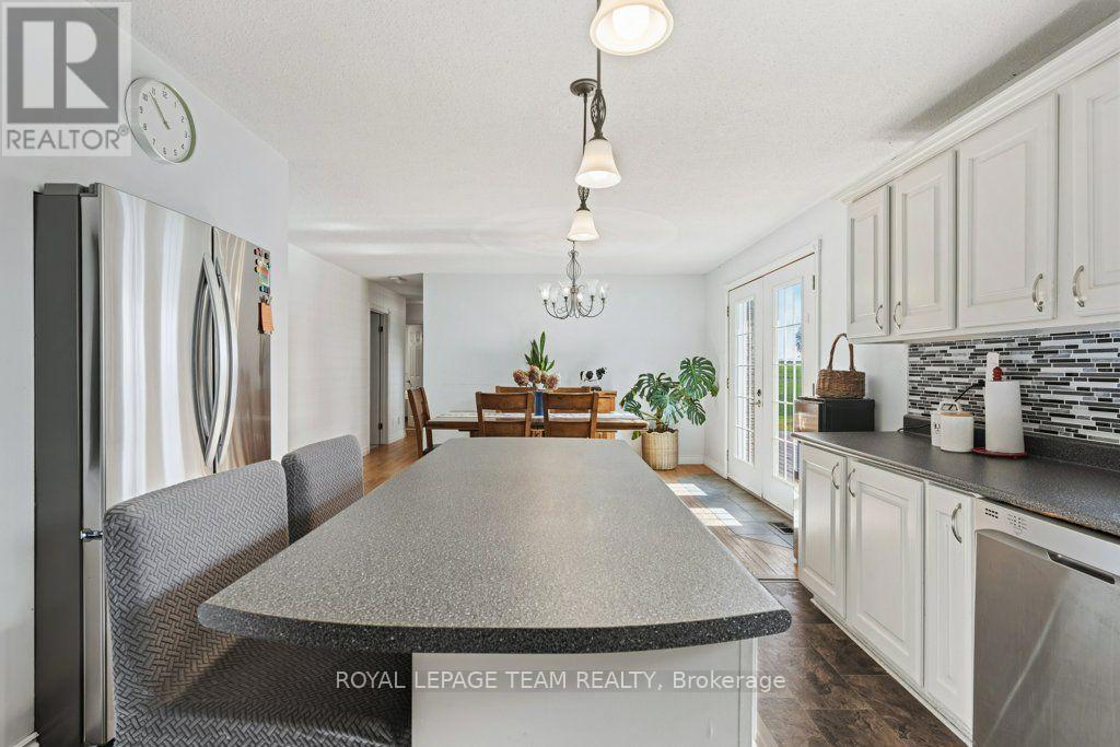 12570 County 18 Road, South Dundas, Ontario  K0C 2H0 - Photo 15 - X13883534