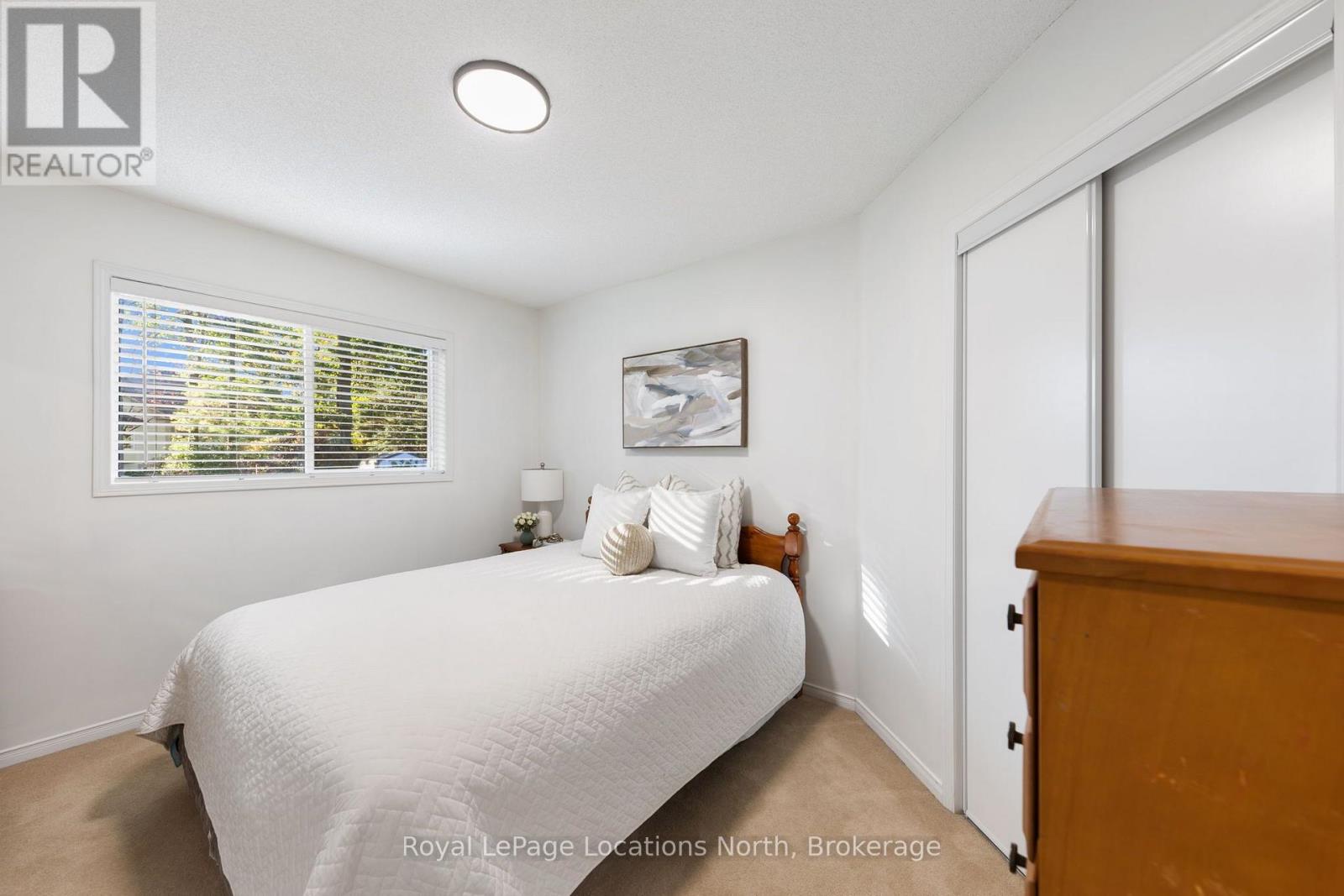 4 Trailwood Place, Wasaga Beach, Ontario  L9Z 1M6 - Photo 27 - S13883116