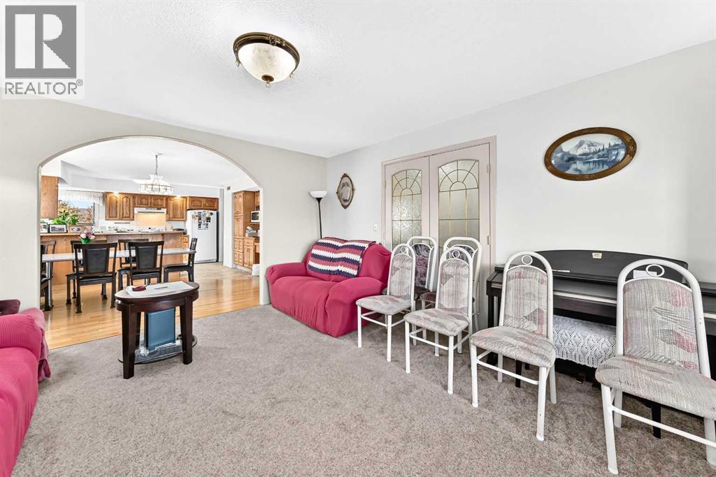 4310 60 Avenue