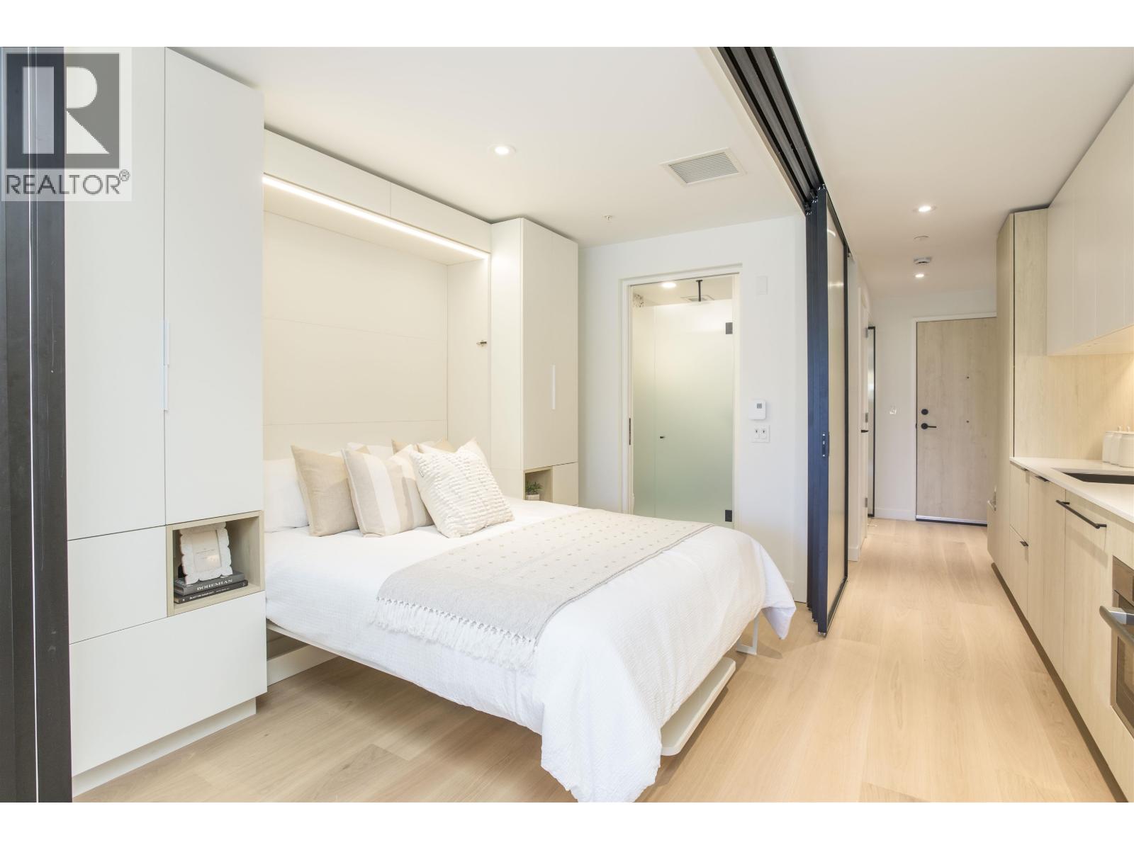426 2471 St. George Street, Vancouver, British Columbia  V5T 1W9 - Photo 13 - R3174277