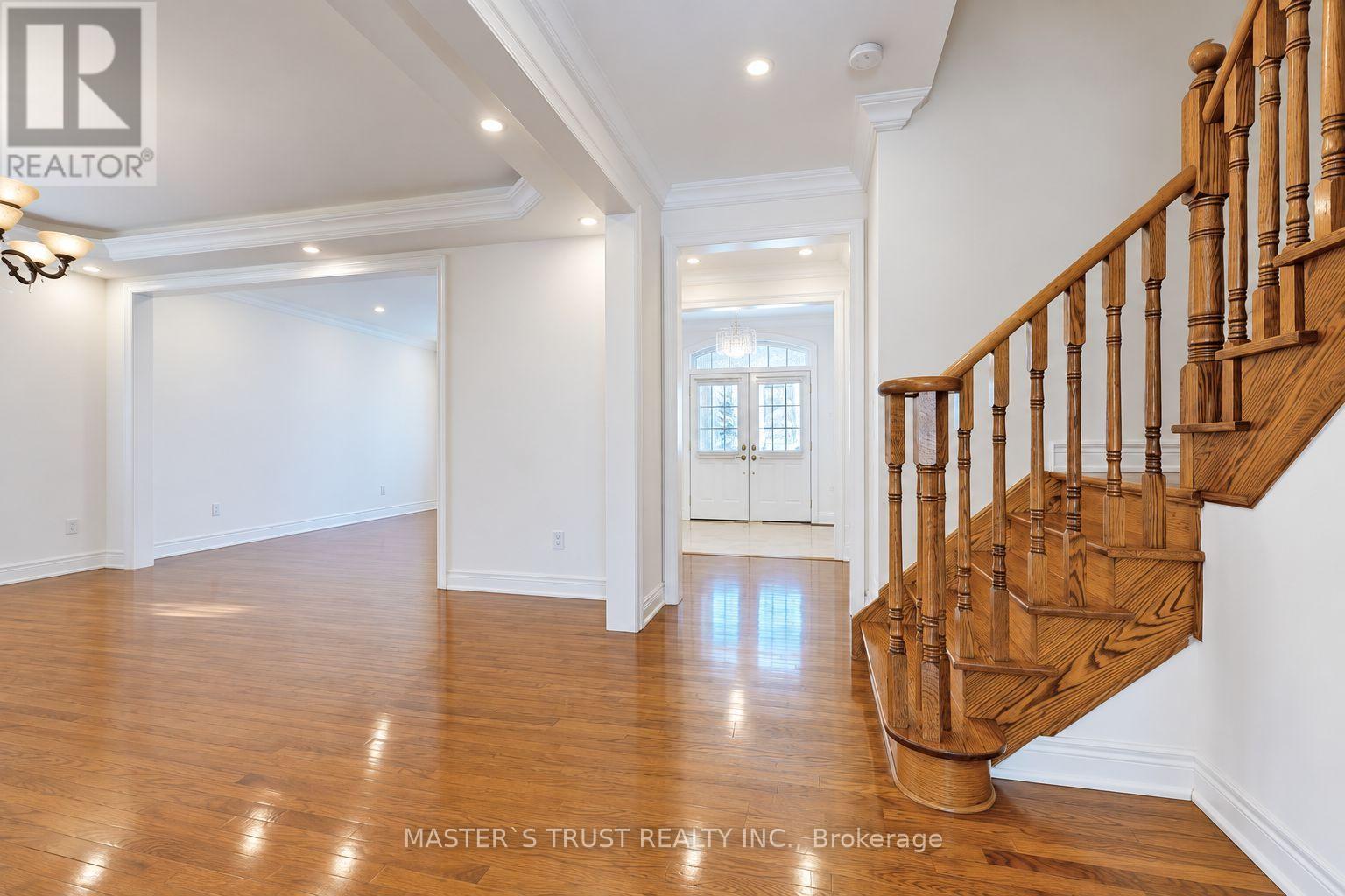 66 Chaya Sara Gardens, Vaughan, Ontario  L6A 0Z7 - Photo 4 - N13883540