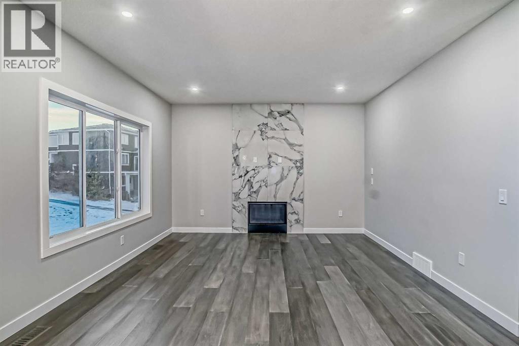78 Baysprings Gardens SW