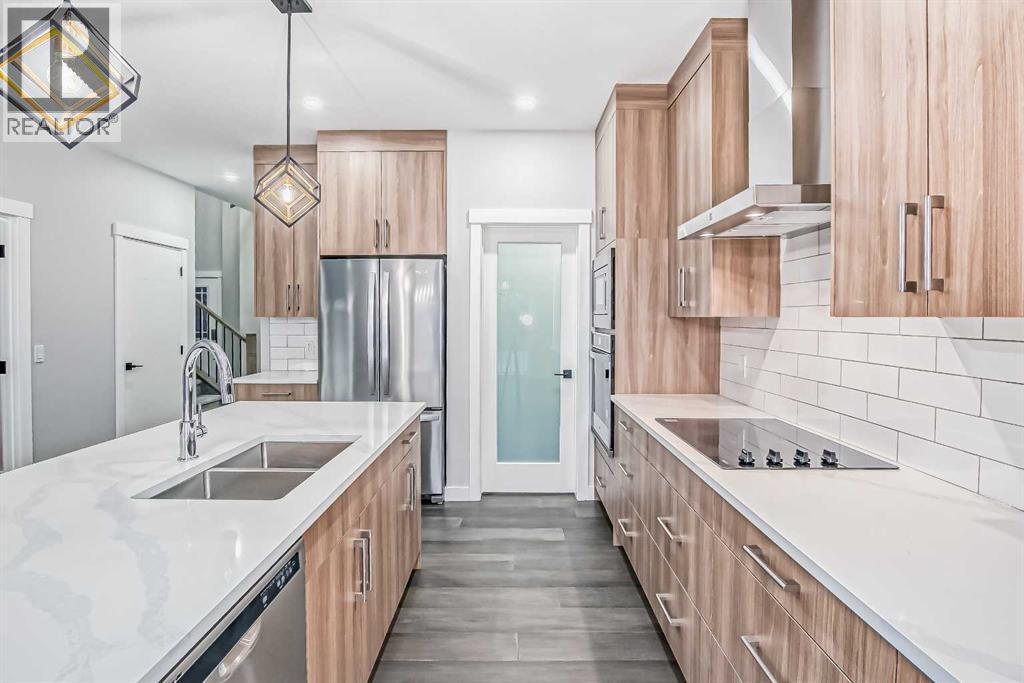 78 Baysprings Gardens SW