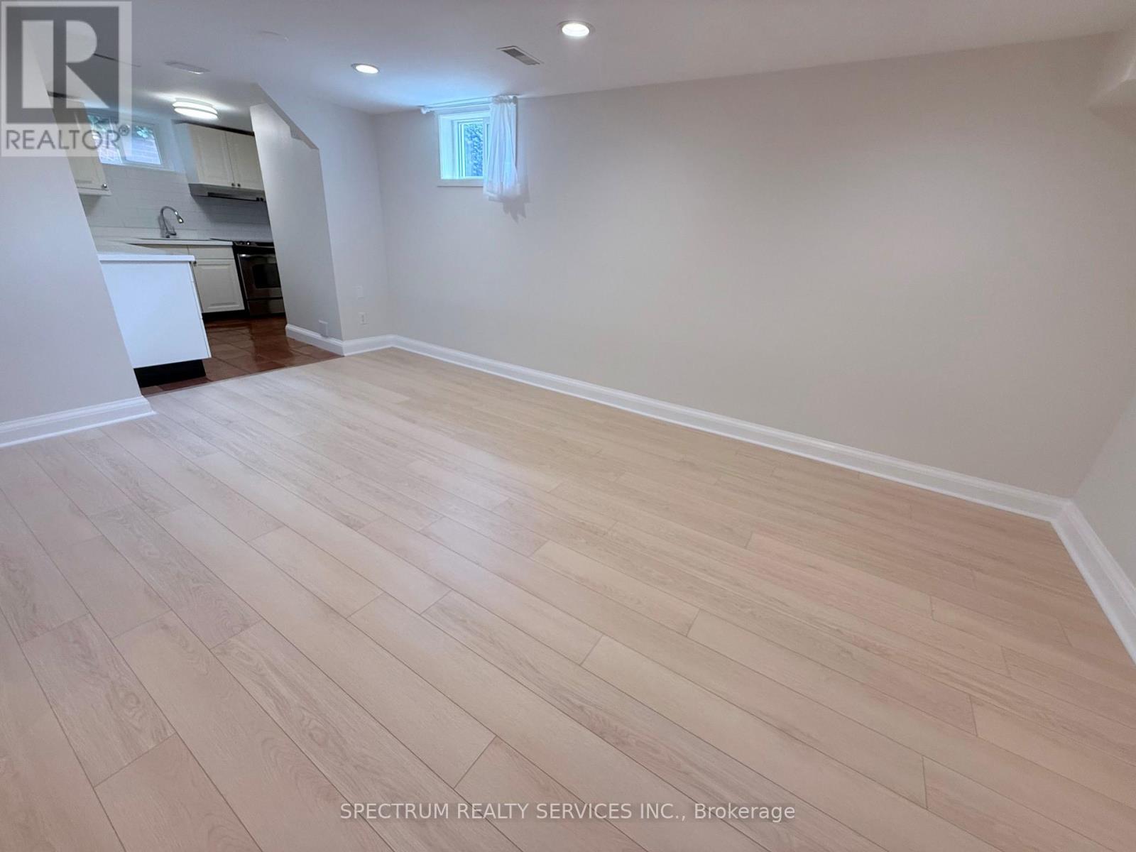 Lower - 172 Queenslea Avenue, Toronto, Ontario  M9N 2L3 - Photo 15 - W13883542