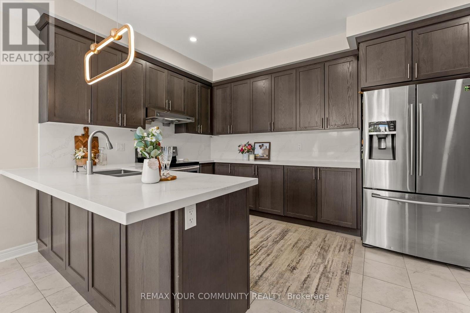 150 Inverness Way, Bradford West Gwillimbury, Ontario  L3Z 0W6 - Photo 16 - N13882480