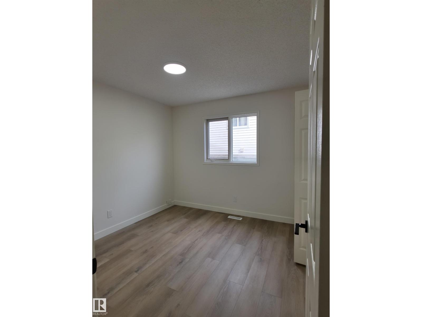 4440 32 ST NW