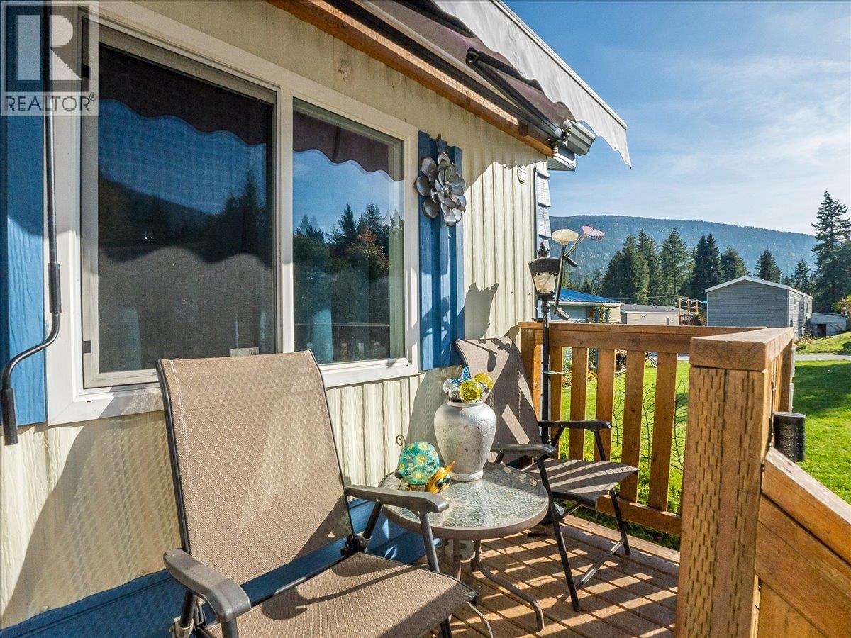 2905 Lower Six Mile Road Unit# 10, Nelson, British Columbia  V1L 6L7 - Photo 5 - 10403109