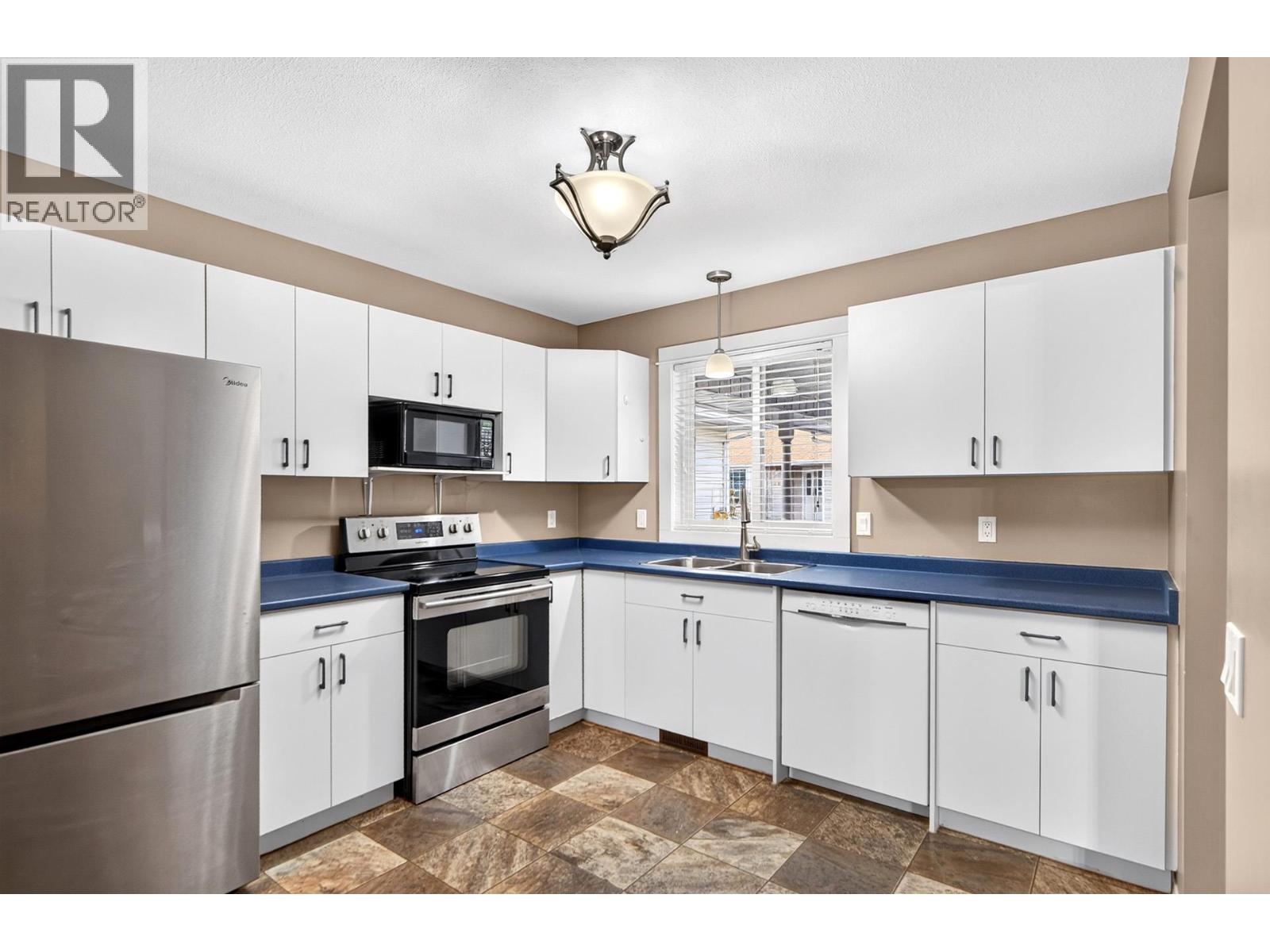 1195 14th Street Unit# 14, Kamloops, British Columbia  v2b 5v2 - Photo 18 - 10397551