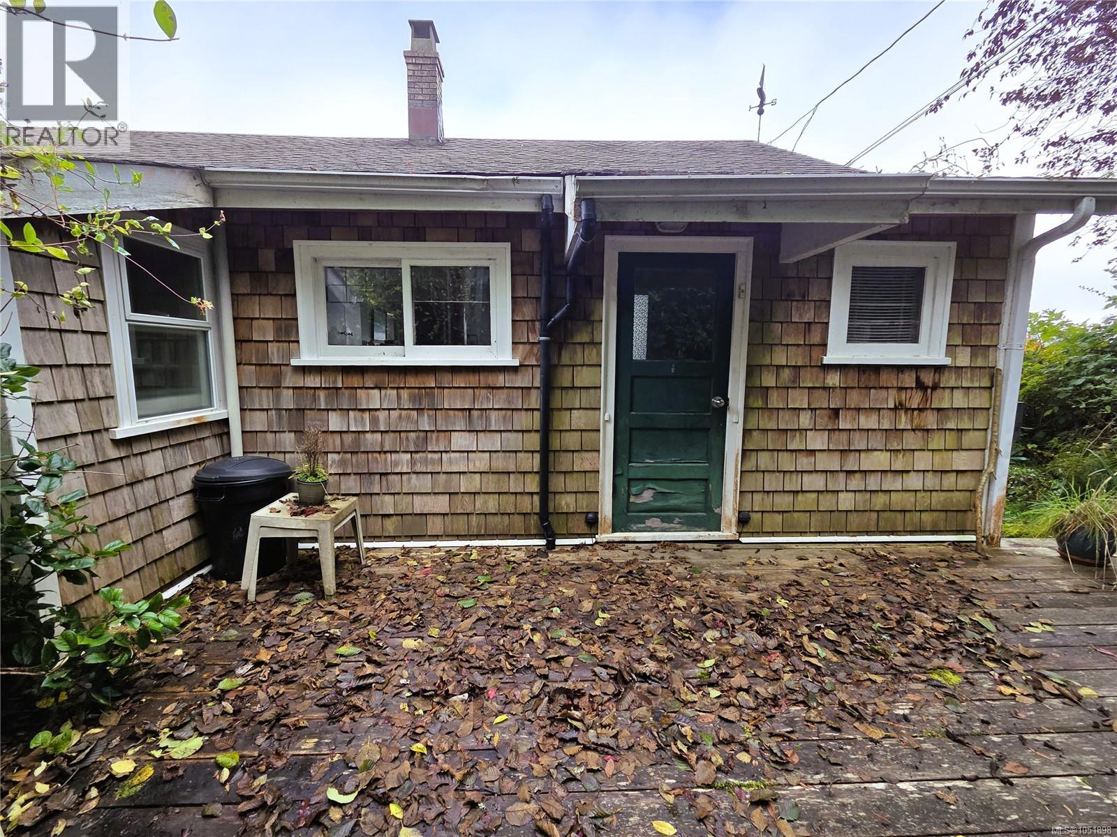 1460 Imperial Lane, Ucluelet, British Columbia  V0R 3A0 - Photo 3 - 1051898