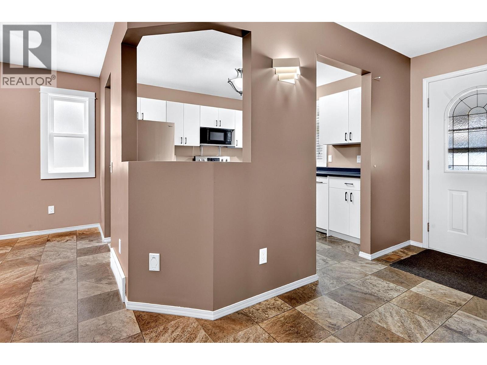 1195 14th Street Unit# 14, Kamloops, British Columbia  v2b 5v2 - Photo 15 - 10397551