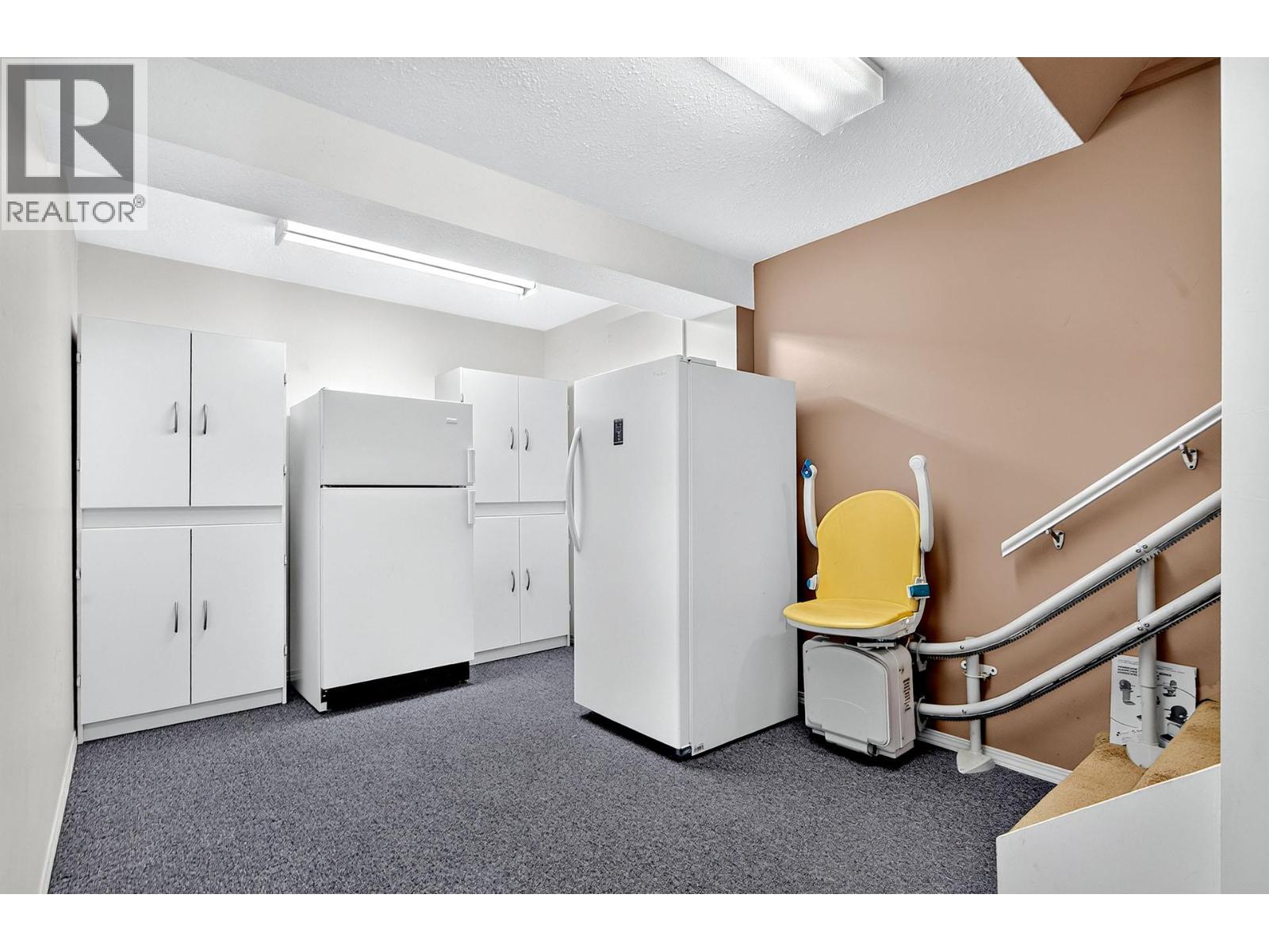 1195 14th Street Unit# 14, Kamloops, British Columbia  v2b 5v2 - Photo 28 - 10397551