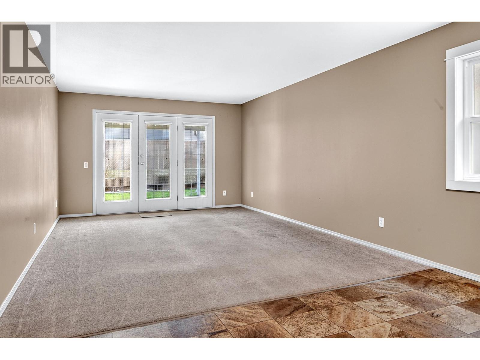 1195 14th Street Unit# 14, Kamloops, British Columbia  v2b 5v2 - Photo 4 - 10397551