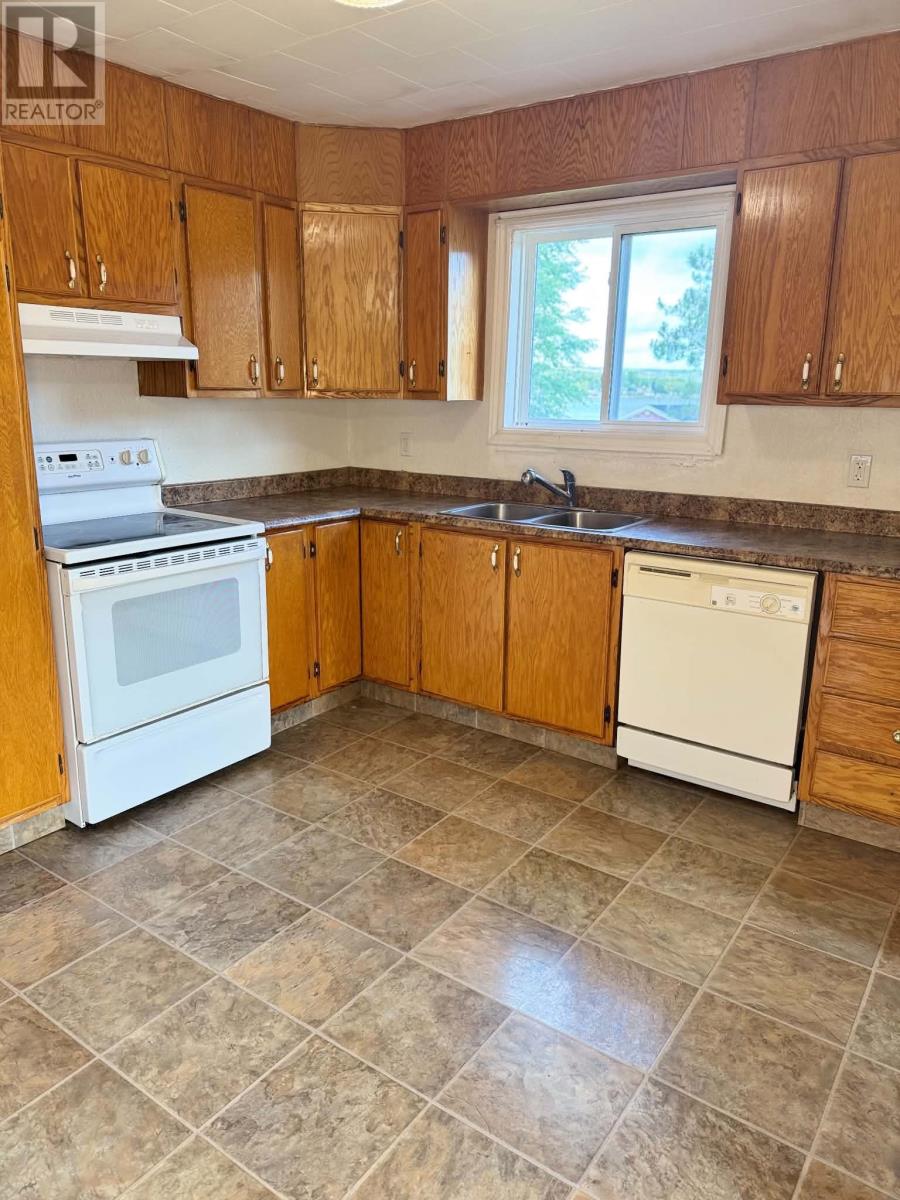 26 Main Street N, Glovertown, Newfoundland & Labrador  A0G 2L0 - Photo 12 - 1304191
