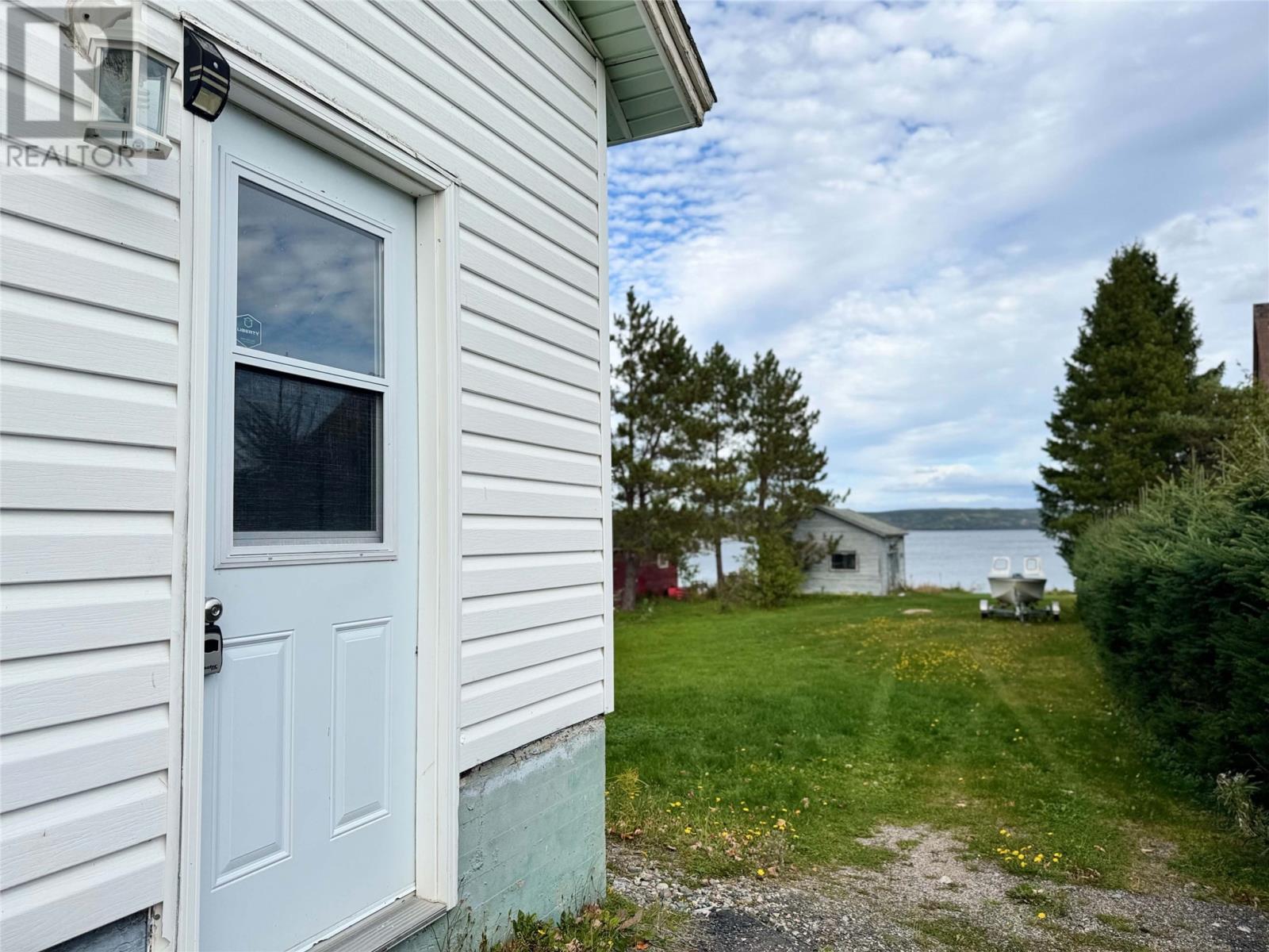 26 Main Street N, Glovertown, Newfoundland & Labrador  A0G 2L0 - Photo 2 - 1304191