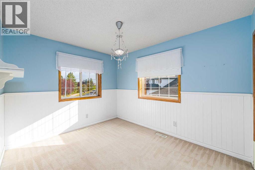 202 Panorama Hills Close NW, Calgary, Alberta  T2K 5J3 - Photo 21 - A2351427