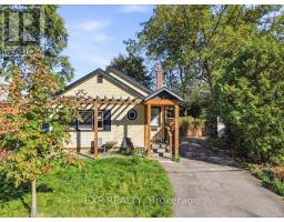 27 HOLLYWOOD STREET S, Hamilton, Ontario