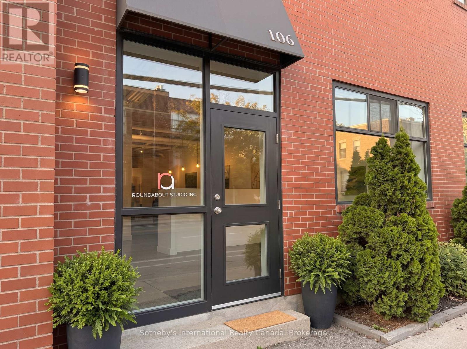 106 - 401 LOGAN AVENUE, toronto (south riverdale), Ontario