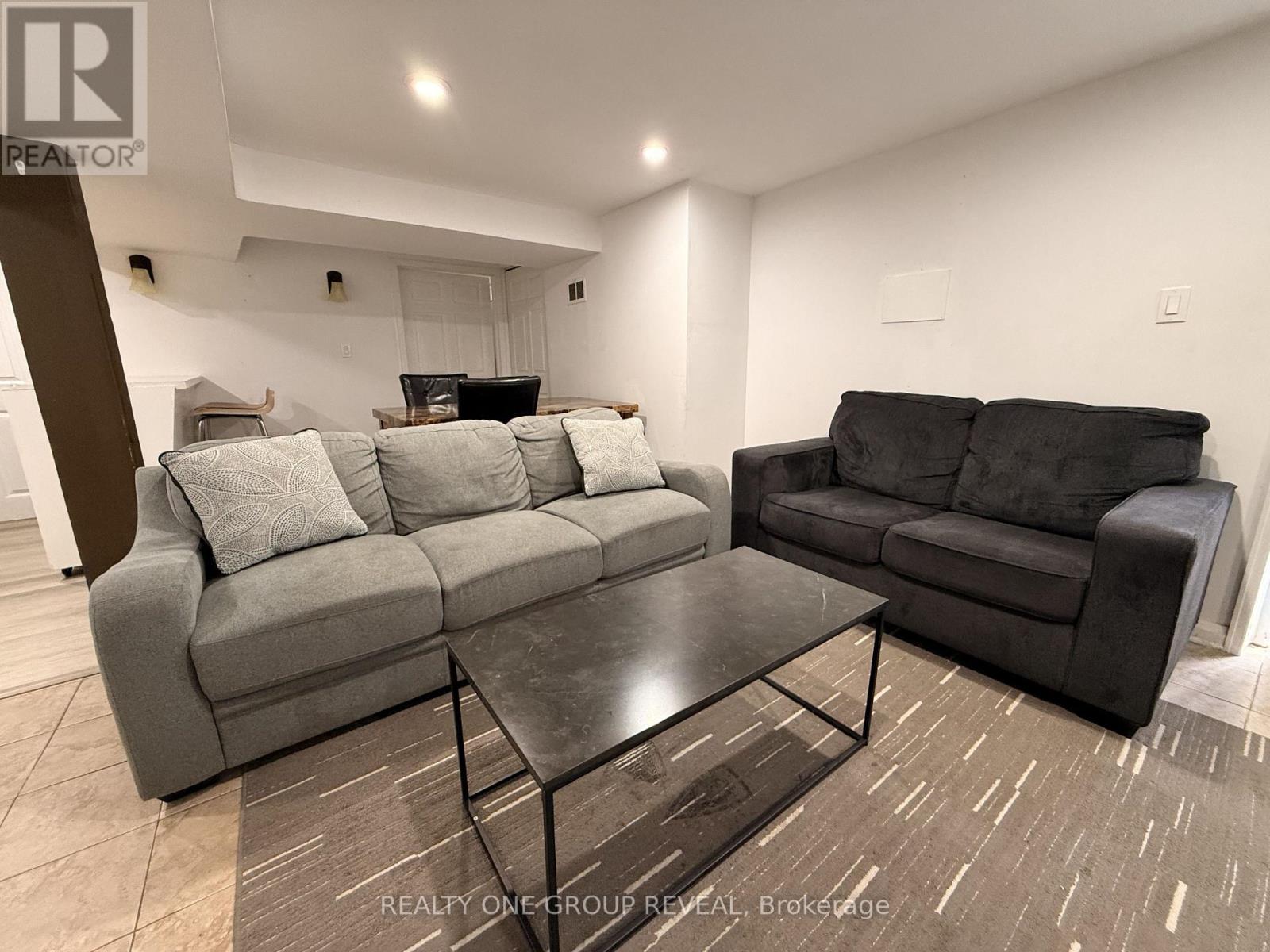 Basement - 534 Eulalie Avenue, Oshawa, Ontario  L1H 2C9 - Photo 4 - E13883626