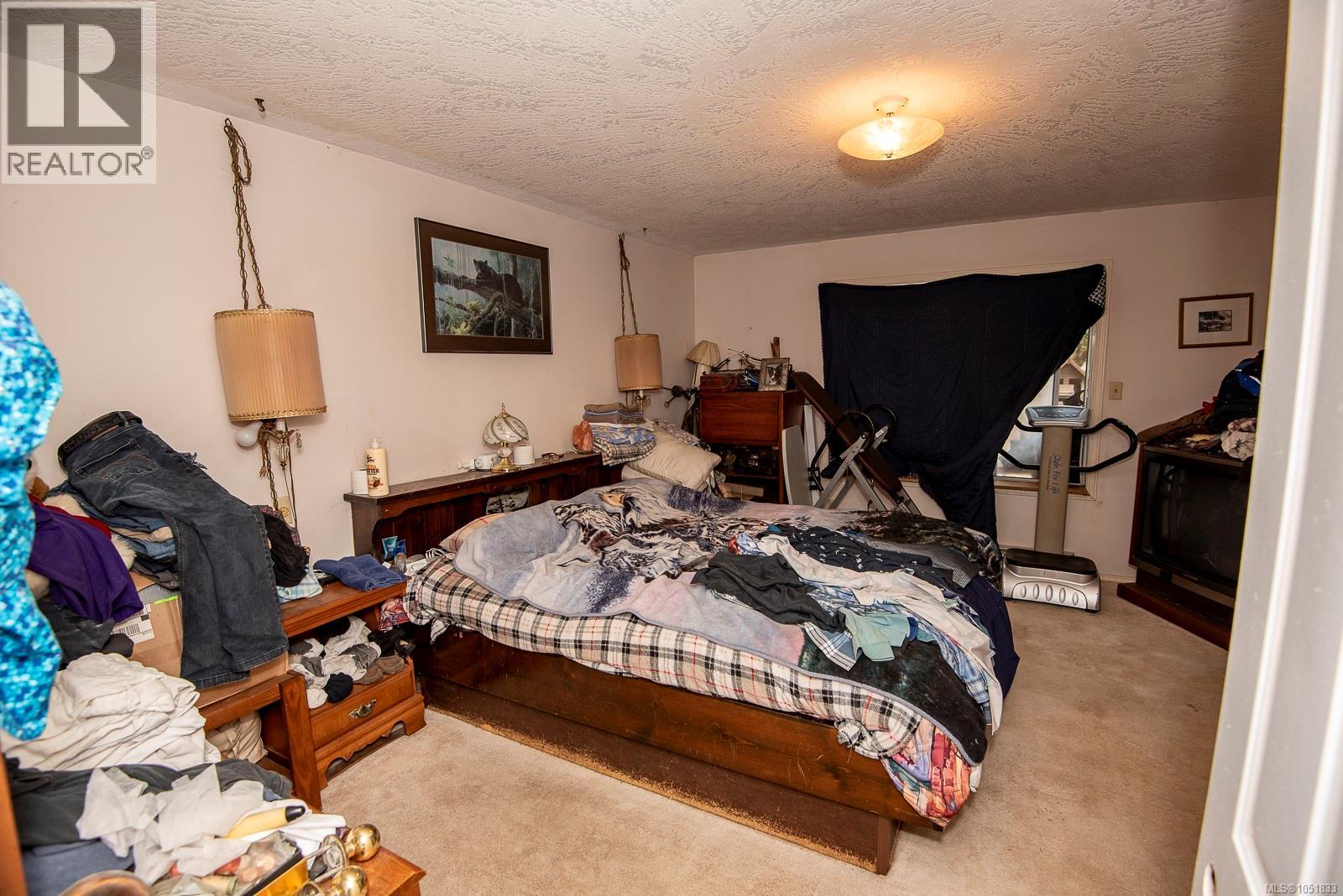 1706 Mills Rd