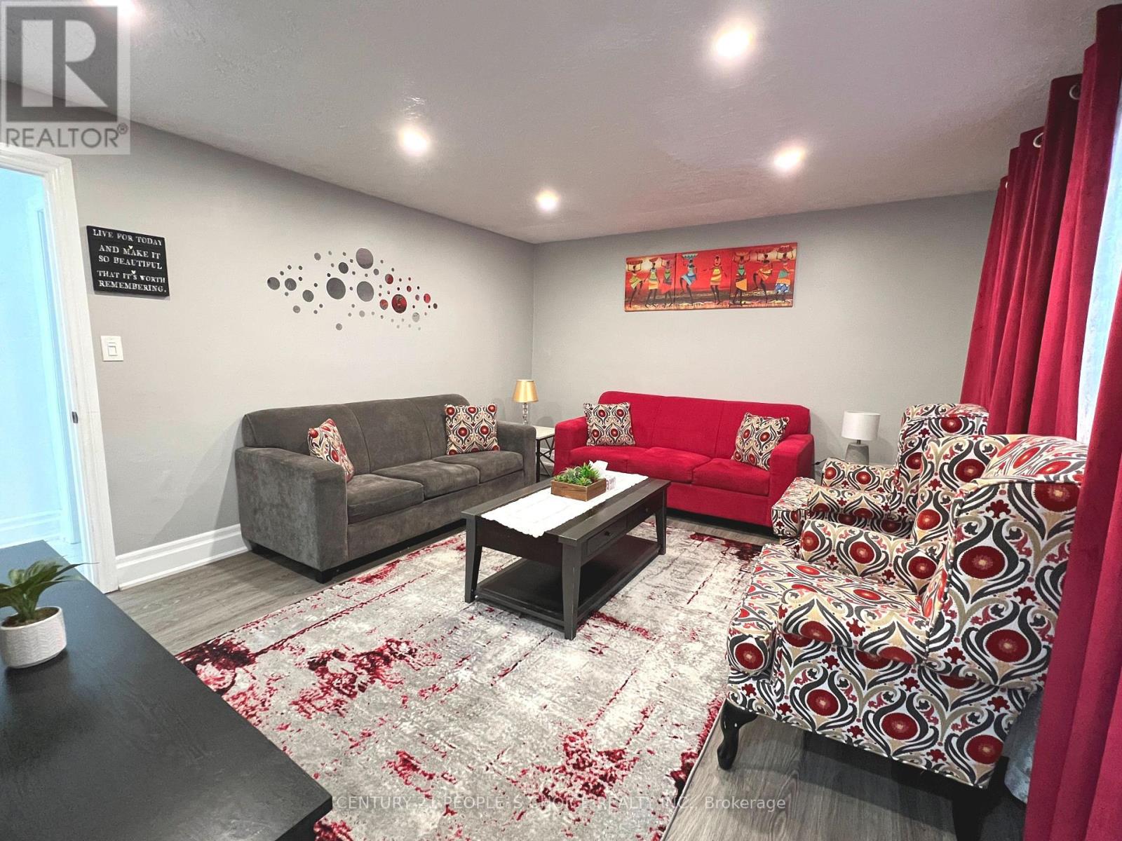 5359 Kitchener Street, Niagara Falls (Clifton Hill), Ontario  L2G 1B6 - Photo 5 - X13883568