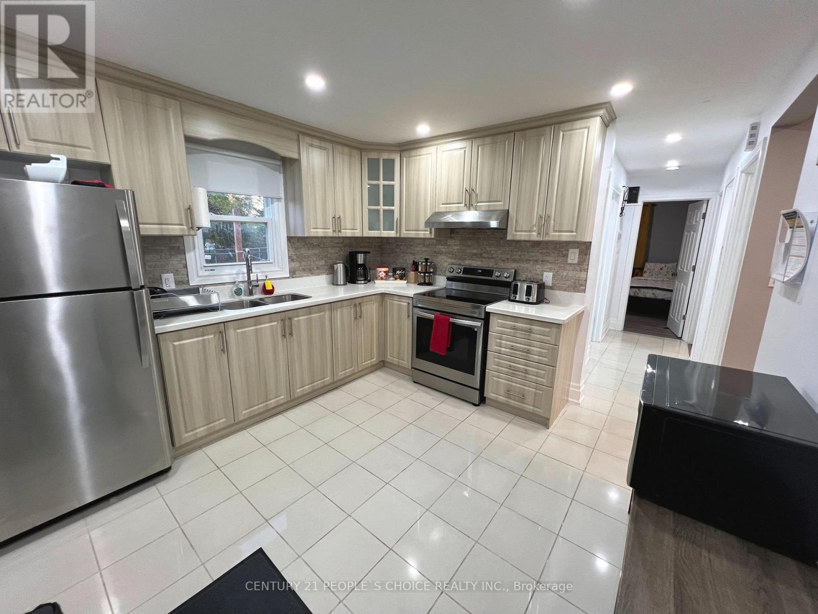 5359 Kitchener Street, Niagara Falls (Clifton Hill), Ontario  L2G 1B6 - Photo 6 - X13883568