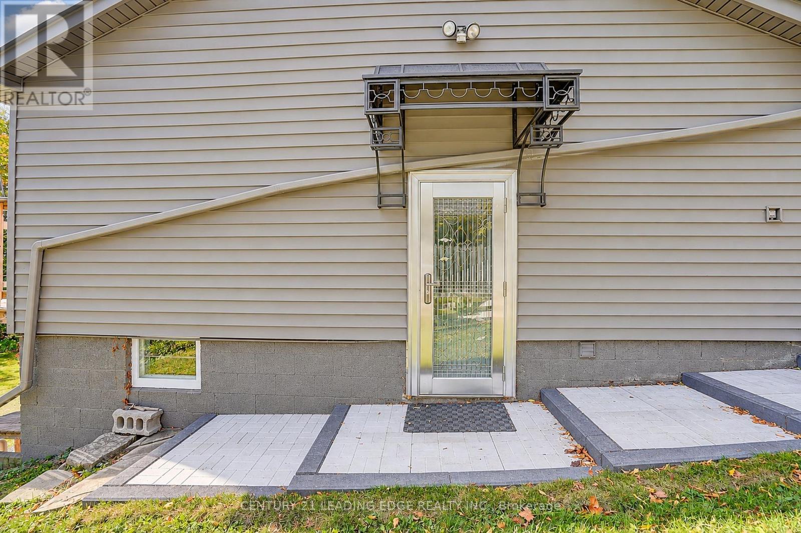 Basement - 1006 Elgin Street, Newmarket, Ontario  L3Y 3C1 - Photo 3 - N13881508