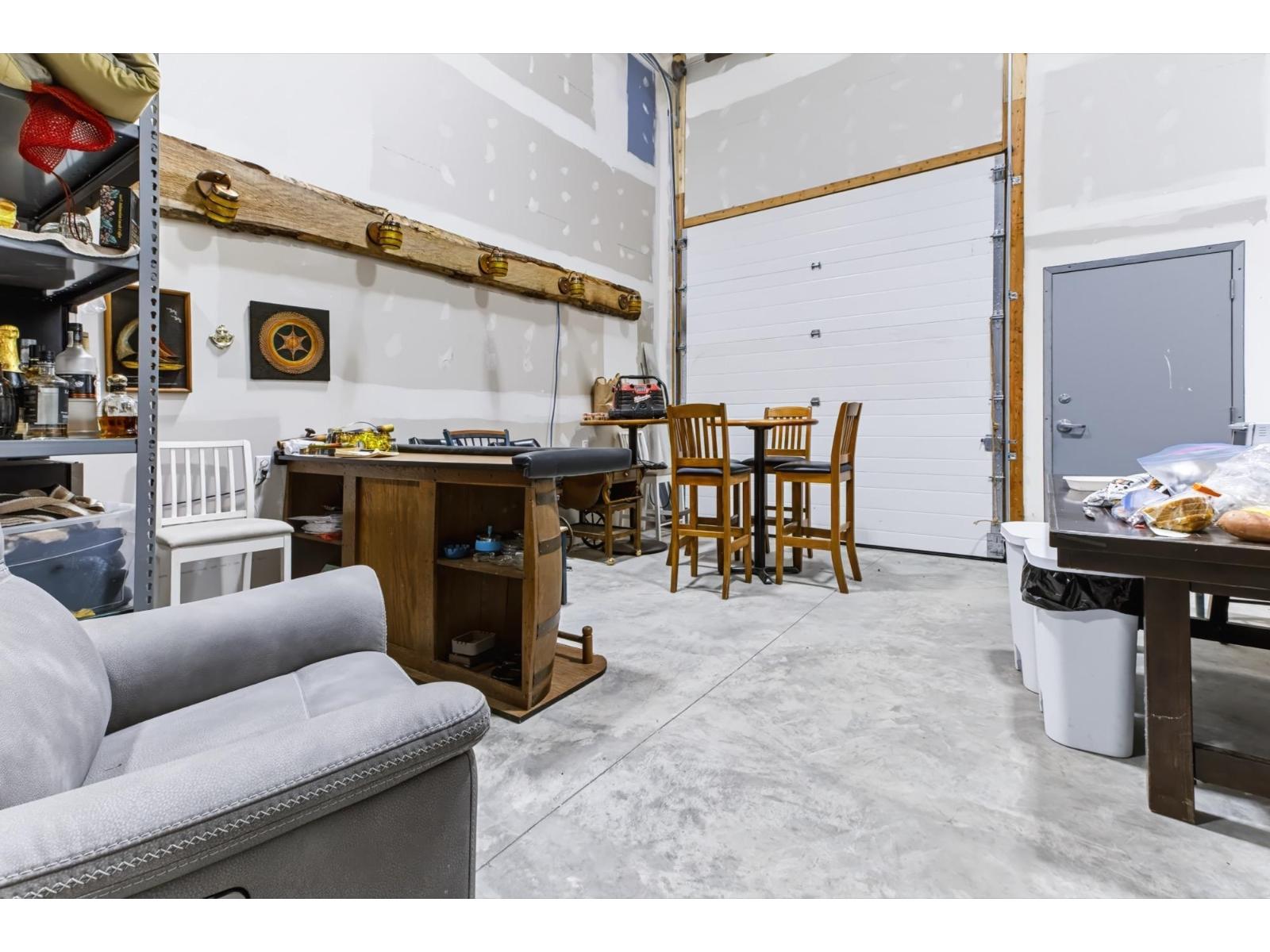 42269 Bergen Road, Mission, British Columbia  V0M 1G0 - Photo 9 - R3174253