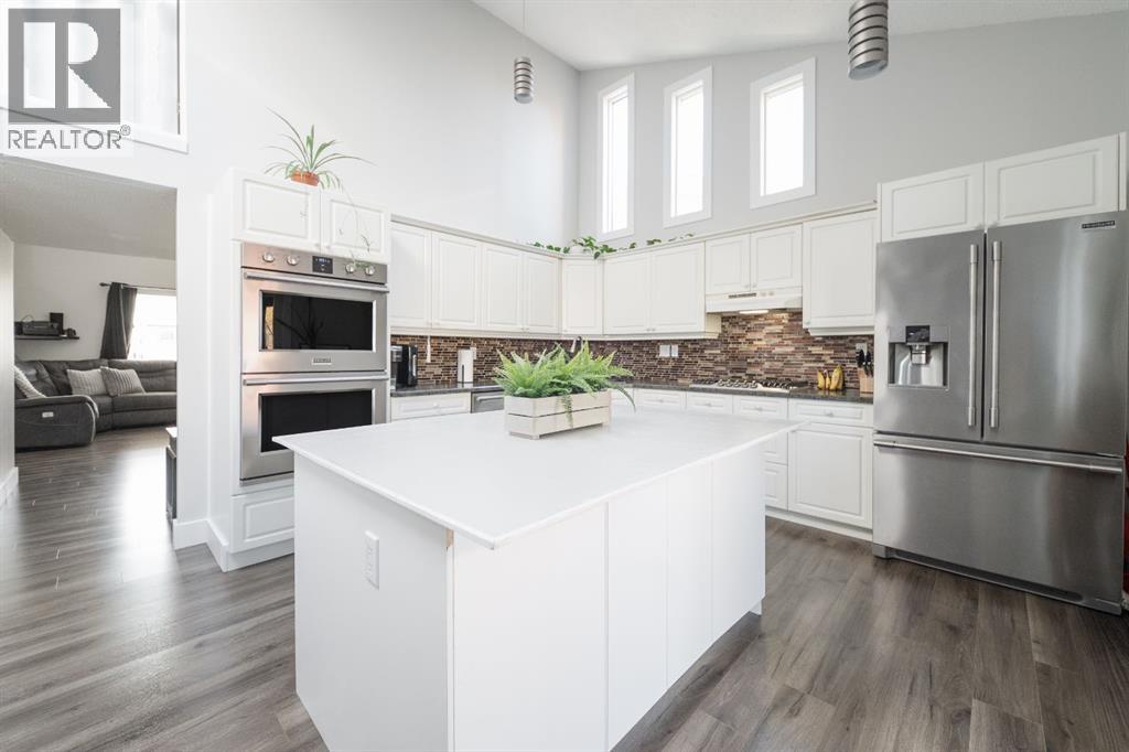 162 Maclaren Crescent