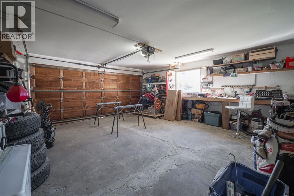 162 Maclaren Crescent