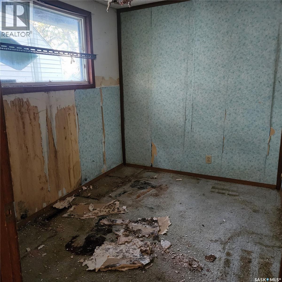 818 Retallack Street, Regina, Saskatchewan  S4T 2G8 - Photo 4 - SK050845