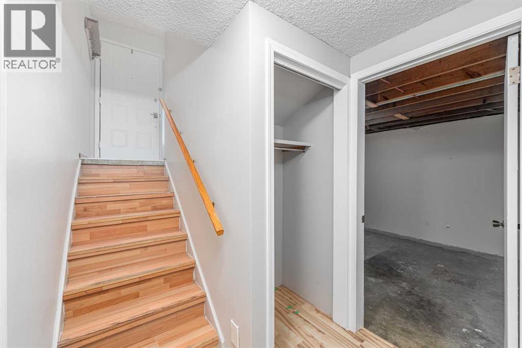 76 Hawkville Place Nw, Calgary, Alberta  T3G 2G9 - Photo 25 - A2350911