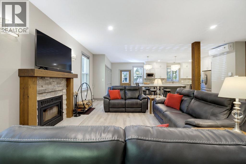 686 Swanbeach Road